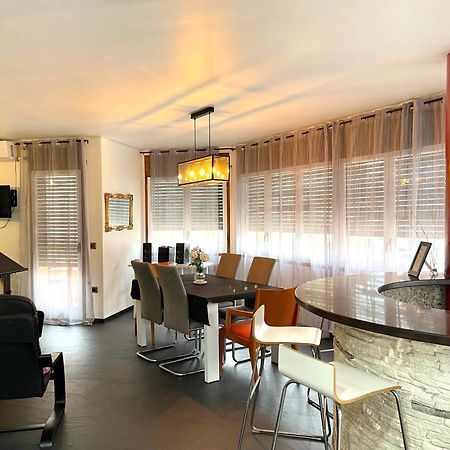 Alojamiento Turistico Casa Ela L'Aldea 外观 照片