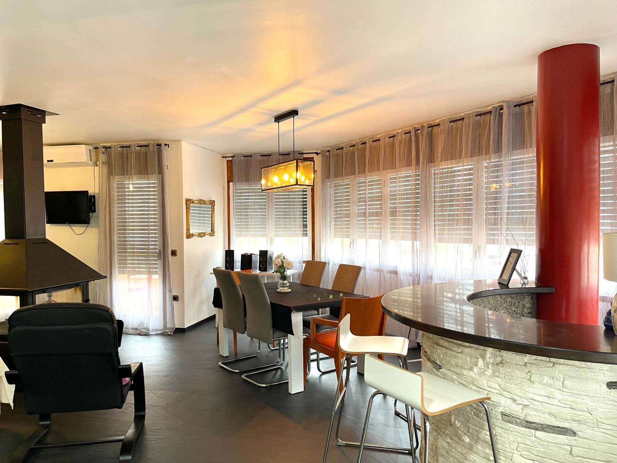 Alojamiento Turistico Casa Ela L'Aldea 外观 照片
