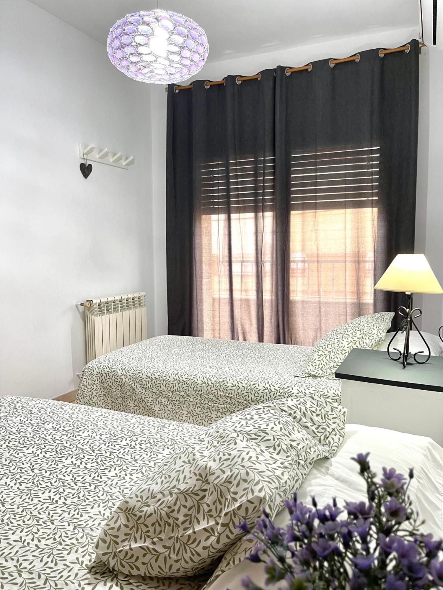 Alojamiento Turistico Casa Ela L'Aldea 外观 照片